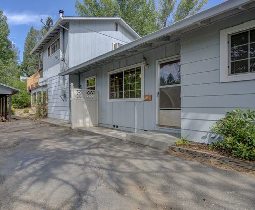 307 Barbara Ave, Weaverville, CA, 96093-8001 | Card Image