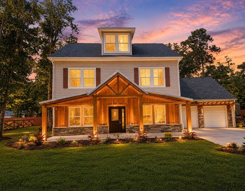438 Locust St, Walterboro, SC, 29488-7104 | Card Image
