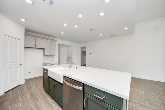 14647 Cedar Elm Ct, House attached with 3 bedrooms, 3 bathrooms and null parking in Willis TX | Image 15