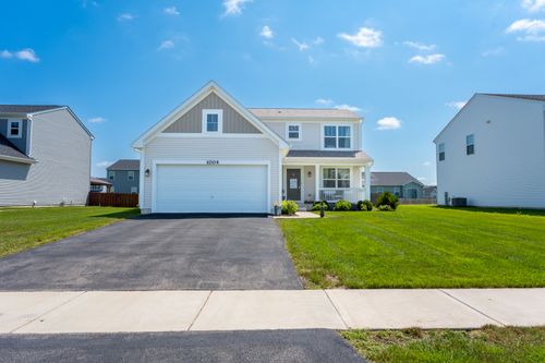 1004 Daniel St, Plano, IL, 60545-5106 | Card Image