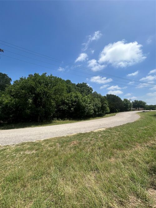 13010 Crestwood Dr, Whitney, TX, 76692-9636 | Card Image