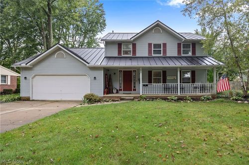 228 Forest St, Wellington, OH, 44090-1326 | Card Image