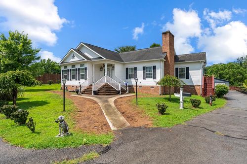 1407 Randolph Ave, Pulaski, VA, 24301-2427 | Card Image