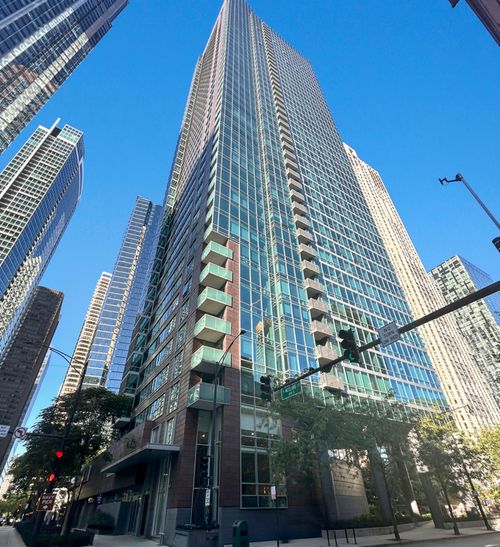 apt-1903-505 N Mcclurg Ct, CHICAGO, IL, 60611-5387 | Card Image