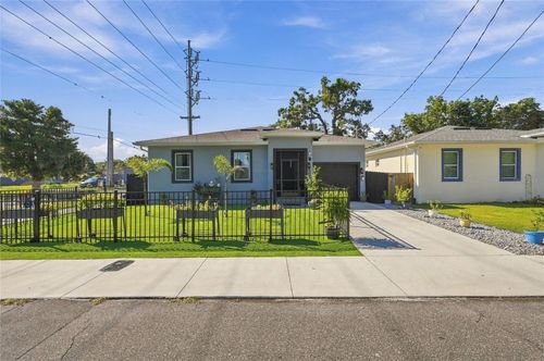 3219 E Emma St, TAMPA, FL, 33610-6951 | Card Image