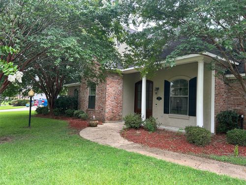 423 Hidden Oaks Circle, Shreveport, LA, 71106 | Card Image