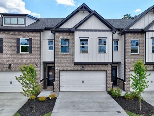 5704 Urban Village Way, Tucker, GA, 30084-3784 | Card Image