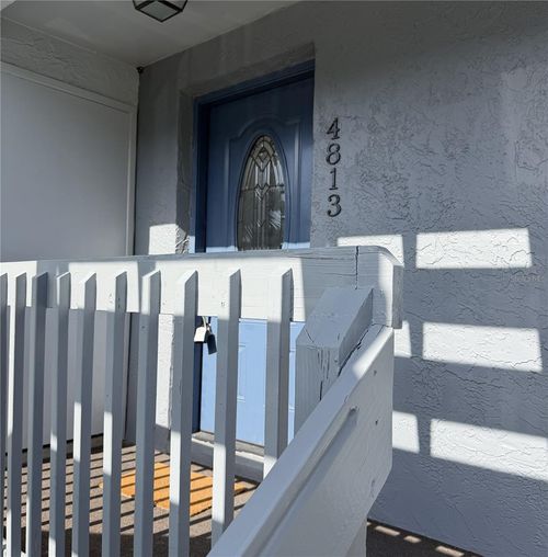 d108-4813 W Mcelroy Ave, TAMPA, FL, 33611-3203 | Card Image