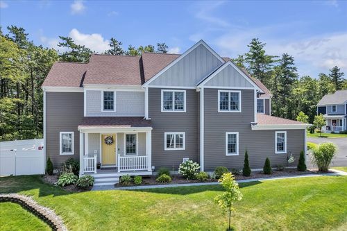 24-24 Drum Dr, Plymouth, MA, 02360-2712 | Card Image