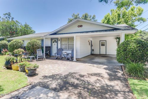 135 Mount Bass, Long Beach, MS, 39560-4422 | Card Image