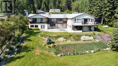 5790 Timothy Lake Rd, House other with 6 bedrooms, 5 bathrooms and null parking in Lac La Hache BC | Image 1