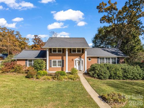 101 Bent Creek Ranch Rd, Asheville, NC, 28806-9521 | Card Image