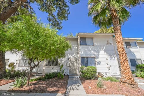 29-4770 Topaz St, Las Vegas, NV, 89121-5513 | Card Image