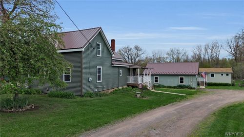 10793 Ridge Rd, Medina, NY, 14103-9432 | Card Image