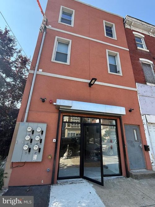 4028 W Girard Ave, PHILADELPHIA, PA, 19104-1032 | Card Image