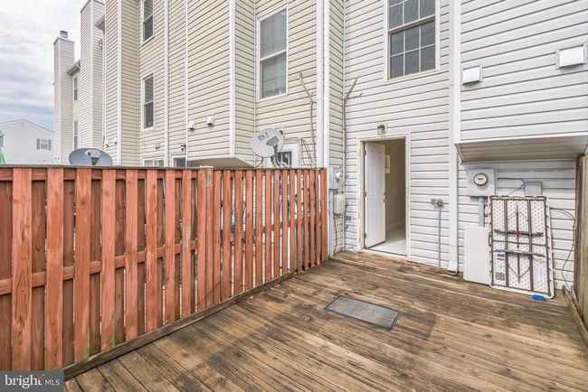 7946 Brighton Way, Townhouse with 3 bedrooms, 2 bathrooms and null parking in MANASSAS VA | Image 24