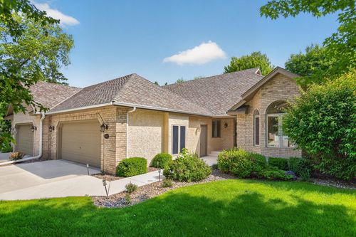 10417 Fawns Way, Eden Prairie, MN, 55347-5117 | Card Image