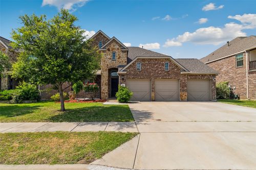 2204 Benjamin Creek Dr, Little Elm, TX, 75068-0018 | Card Image