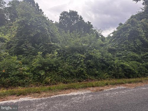 721 Lewis Ln, Heathsville, VA, 22473-3535 | Card Image