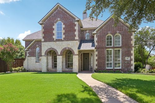 1045 Sir Lancelot Cir, Lewisville, TX, 75056-5760 | Card Image