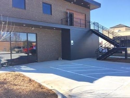 415 E Woodlawn Rd, Charlotte, NC, 28209-2801 | Card Image