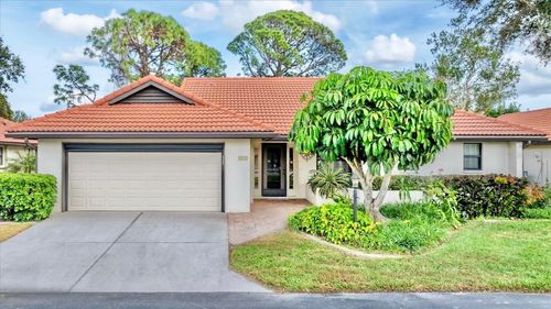 34-270 Laurel Hollow Dr, NOKOMIS, FL, 34275-4013 | Card Image