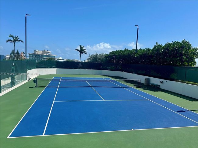 STE-4M - 400 Alton Rd, Condo with 1 bedrooms, 2 bathrooms and null parking in Miami Beach FL | Image 55