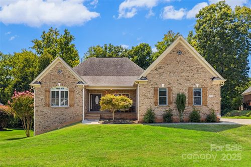 1593 Worthington Xing, Rock Hill, SC, 29732-7774 | Card Image