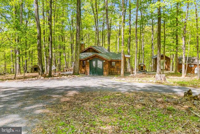 326 Preacher Ln, House other with 1 bedrooms, 1 bathrooms and null parking in Great Cacapon WV | Image 10