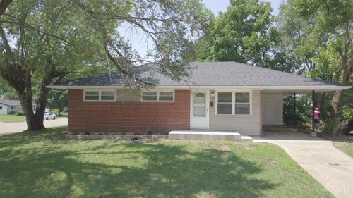 4095 Kenwood Dr, Hamilton, OH, 45015-2143 | Card Image