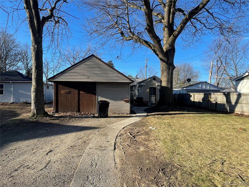 5007 Ashley Street, Detroit, MI, 48236 | Card Image