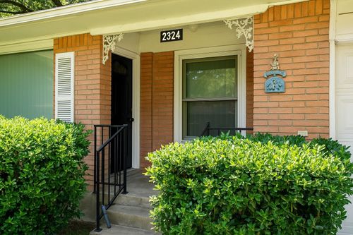 2324 Materhorn Dr, Dallas, TX, 75228-3308 | Card Image