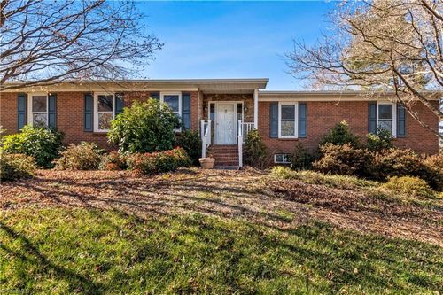 3606 Squirewood Dr, Clemmons, NC, 27012-9474 | Card Image