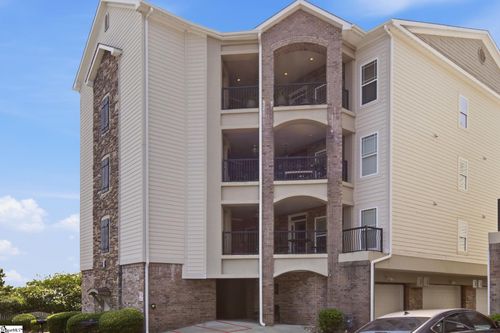 344 Rocky Top Dr, Greenville, SC, 29615-4982 | Card Image