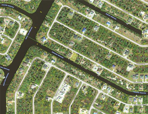13830 Allamanda Cir, Port Charlotte, FL, 33981-3930 | Card Image