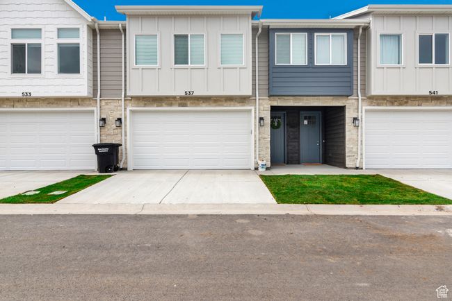 537 N Blue Lake St St, Townhouse with 3 bedrooms, 3 bathrooms and 4 parking in Garden City UT | Image 25