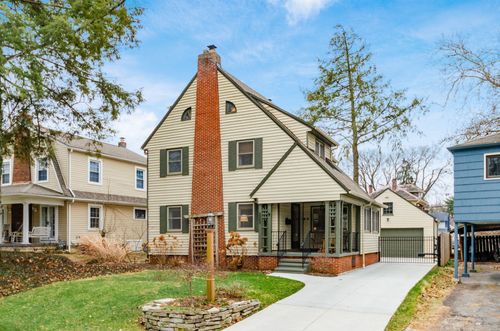 223 W Dunedin Rd, Columbus, OH, 43214-4005 | Card Image