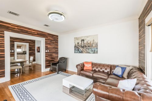 2-1716 Richmond Ave, Houston, TX, 77098-3604 | Card Image