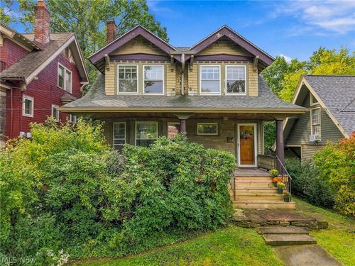 2828 Hampshire Rd, Cleveland Heights, OH, 44118-1615 | Card Image