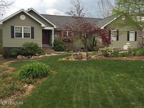 417 Lakeshore Dr, Monterey, TN, 38574-7131 | Card Image