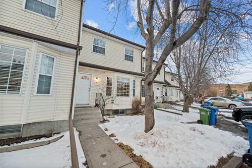 7-120 1 St E, Cochrane, AB, T4C2J4 | Card Image