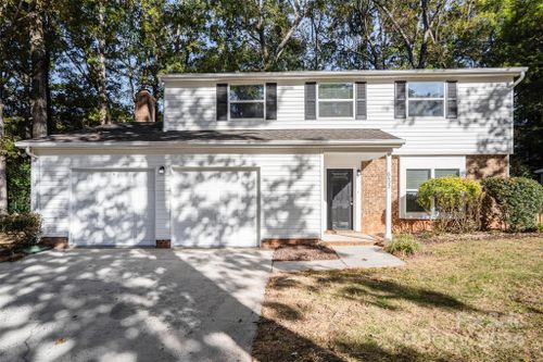 6402 Holly Knoll Drive, Charlotte, NC, 28227 | Card Image