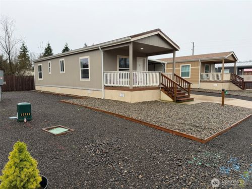 41-2010 Broadway Ave, Hoquiam, WA, 98550-1130 | Card Image