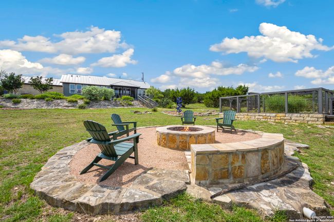 212 Vista View Pl, House other with 4 bedrooms, 2 bathrooms and null parking in Spring Branch TX | Image 32