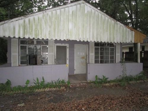 1950 Pleasant Ave, Mobile, AL, 36617-3210 | Card Image