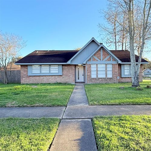 9731 Harrowgate Dr, Houston, TX, 77031-3116 | Card Image