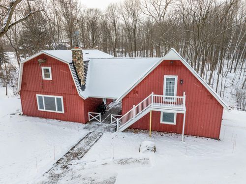 1706 Lakeshore Dr, Campbellsport, WI, 53010-3434 | Card Image