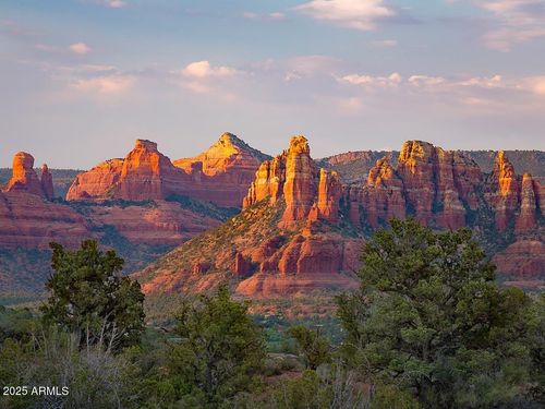 21-44 Jefferson Ct, Sedona, AZ, 86336-0142 | Card Image