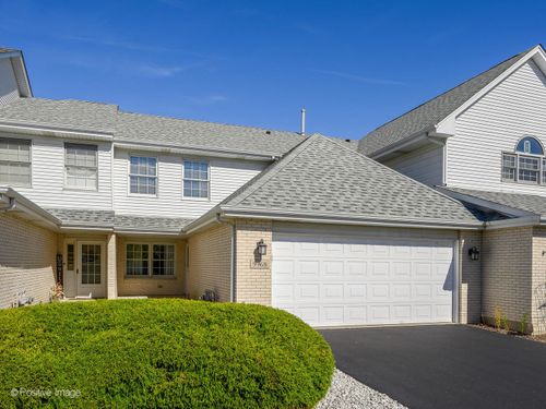 9968 Constitution Drive, Orland Park, IL, 60462 | Card Image