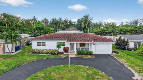 2048 Coco Palm Pl, Pompano Beach, FL, 33062-7664 | Card Image